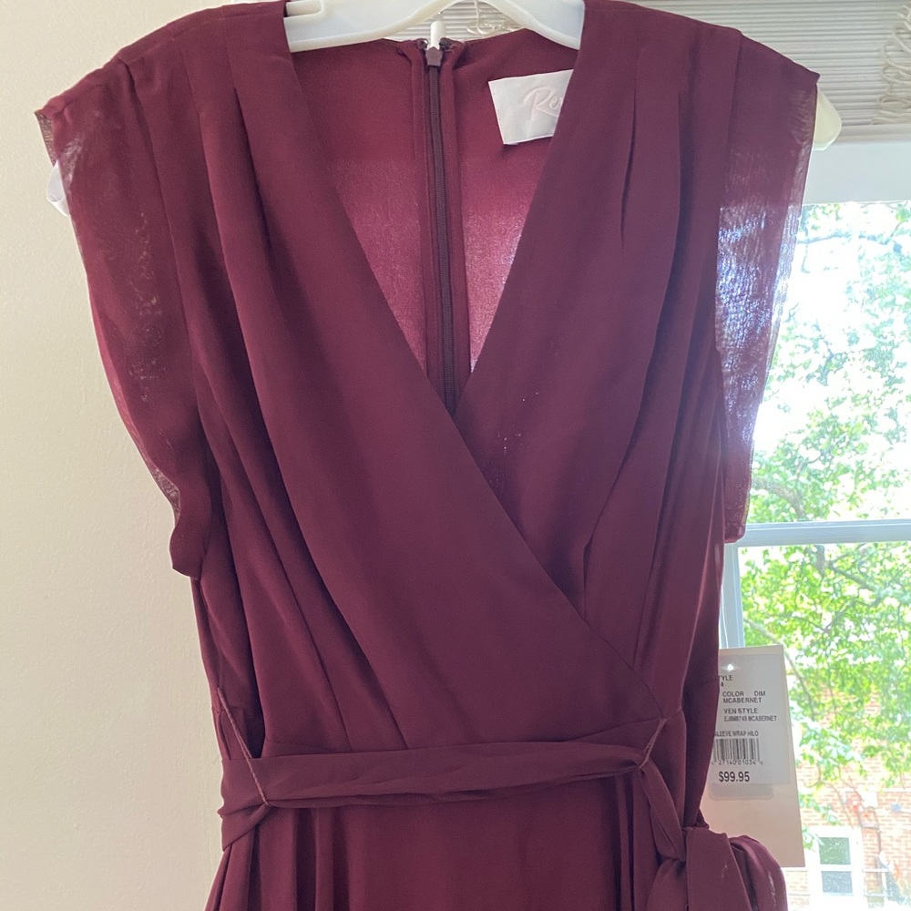 UNWORN REVERIE BURGUNDY BRIDESMAID/PROM DRESS✨
